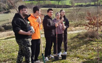Planting Day with Students from the Casimiri Institute